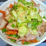 野菜たっぷり☆豚の生姜焼き丼！